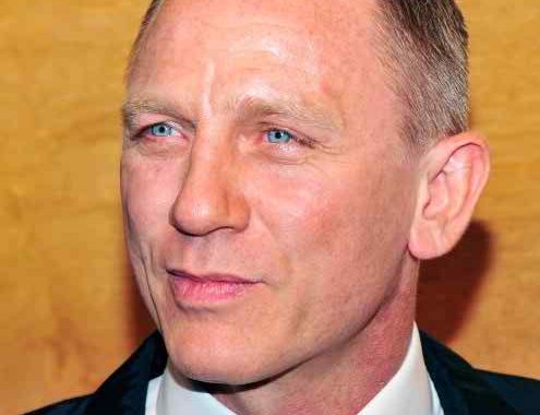 daniel craig bond haircut pictures in Casino royale0014