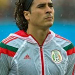 guillermo ochoa hairstyle 2015002