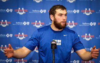 andrew luck haircut 20150011