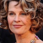 short curly hairstyles for round faces over 40, 50, 60 7