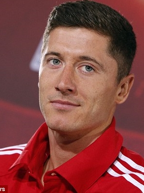 Robert Lewandowski Hairstyle 2024 Pictures