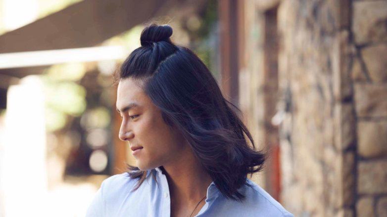 Samurai bun Hairstyle